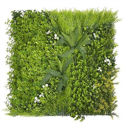 Plastmasas zāle sienai